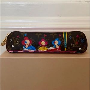 ❌sold 🅿️🅿️❌ Louis Vuitton Elizabeth Pouch